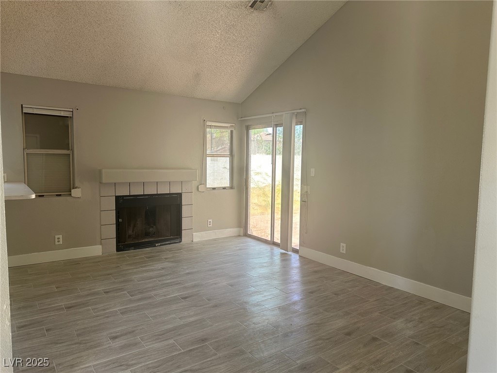 274 Westwind Road Henderson, NV 89074 - Photo 2 of 14