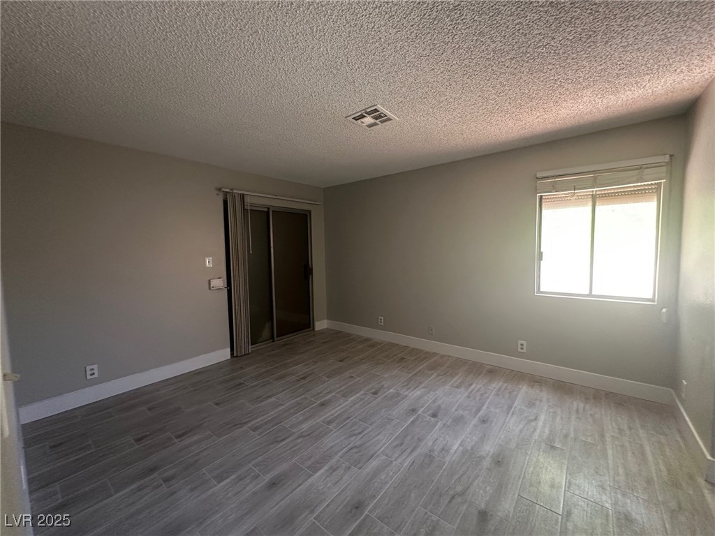 274 Westwind Road Henderson, NV 89074 - Photo 5 of 14