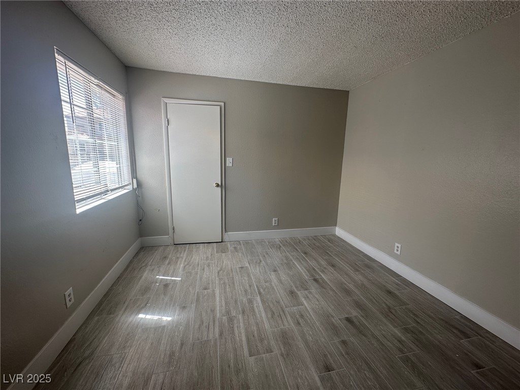 274 Westwind Road Henderson, NV 89074 - Photo 8 of 14