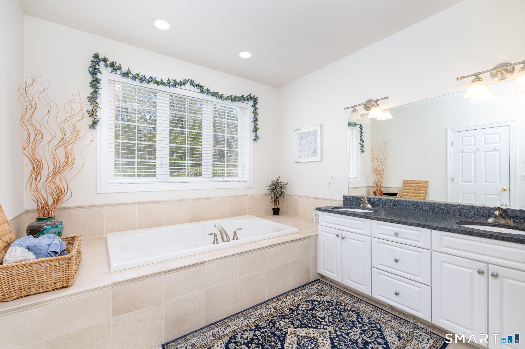 6 Chestnut Circle Haddam, CT 06441 - Photo 20 of 39