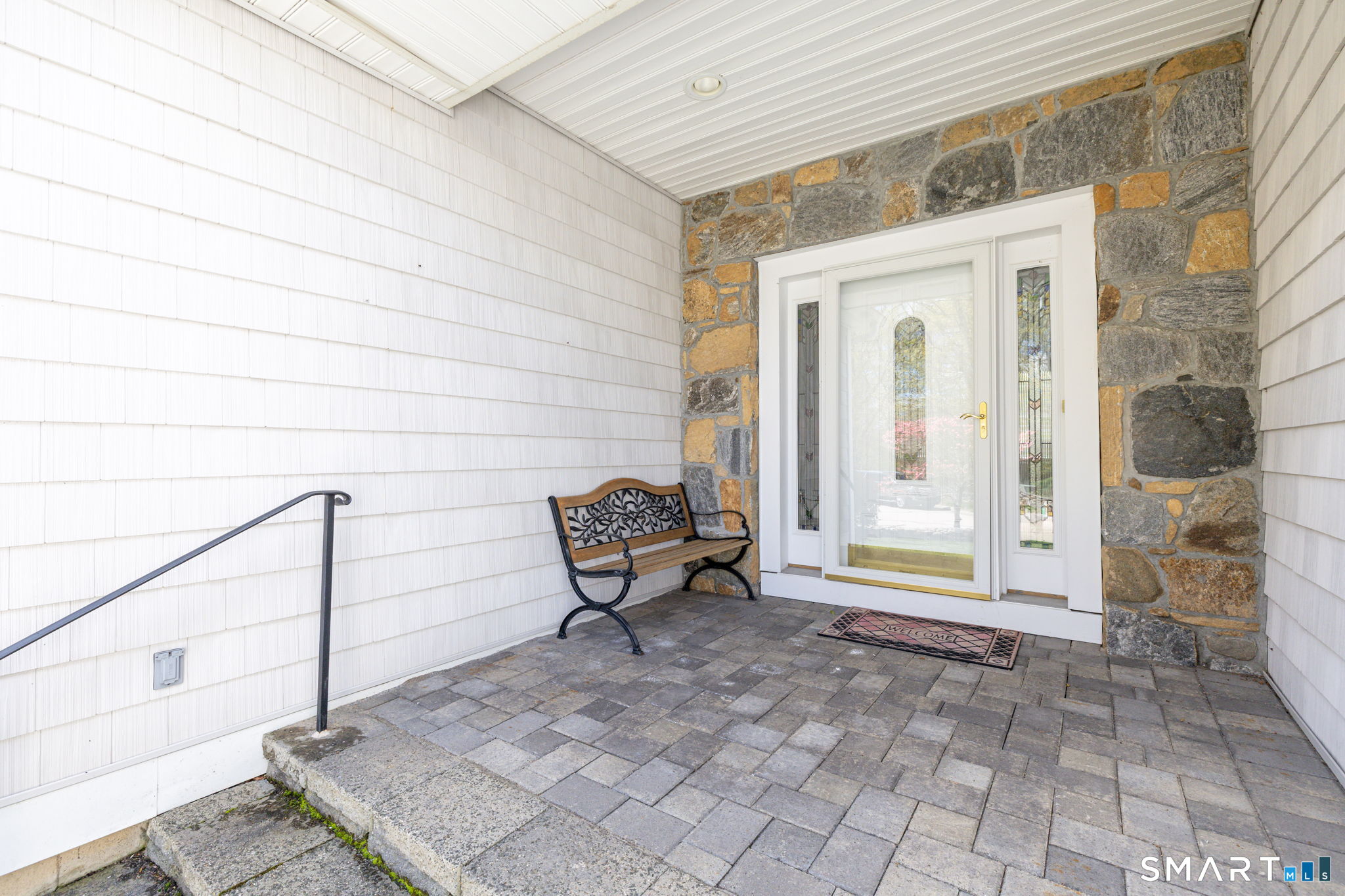 6 Chestnut Circle Haddam, CT 06441 - Photo 6 of 39