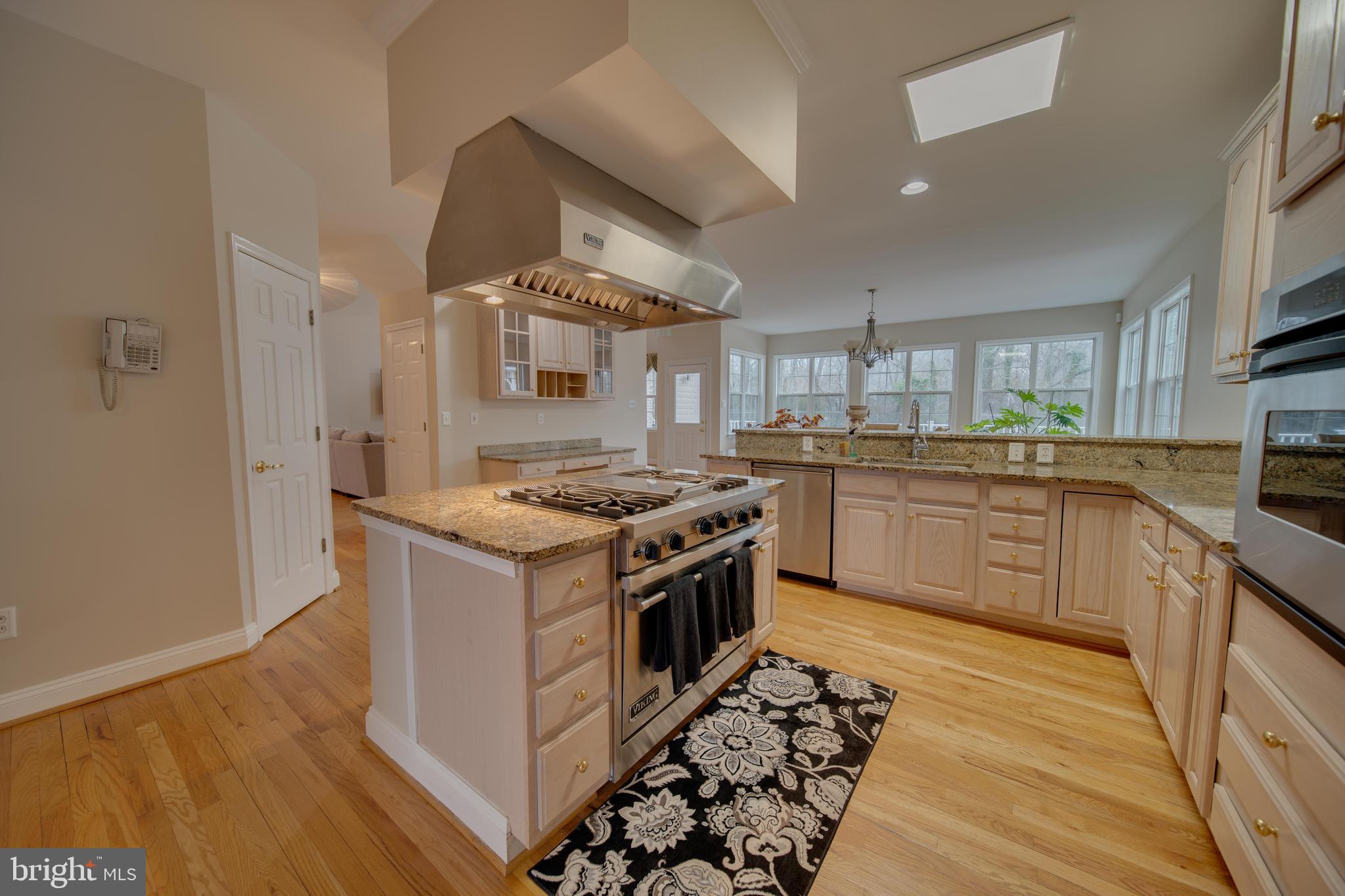 15529 Holly Grove Road Silver Spring, MD 20905 - Photo 13 of 48