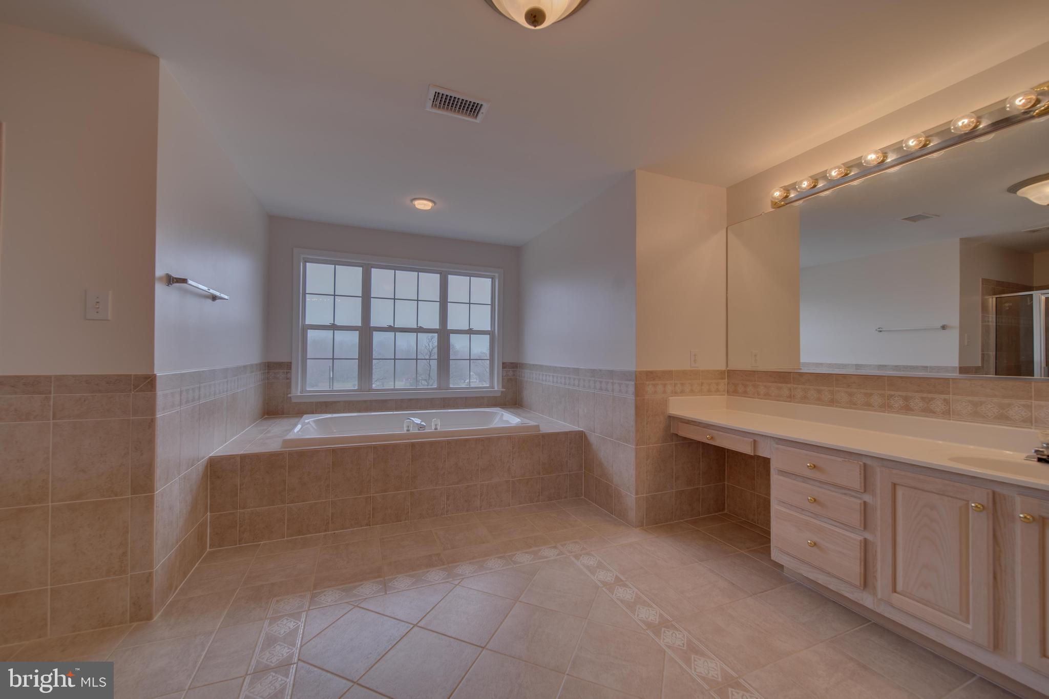 15529 Holly Grove Road Silver Spring, MD 20905 - Photo 33 of 48