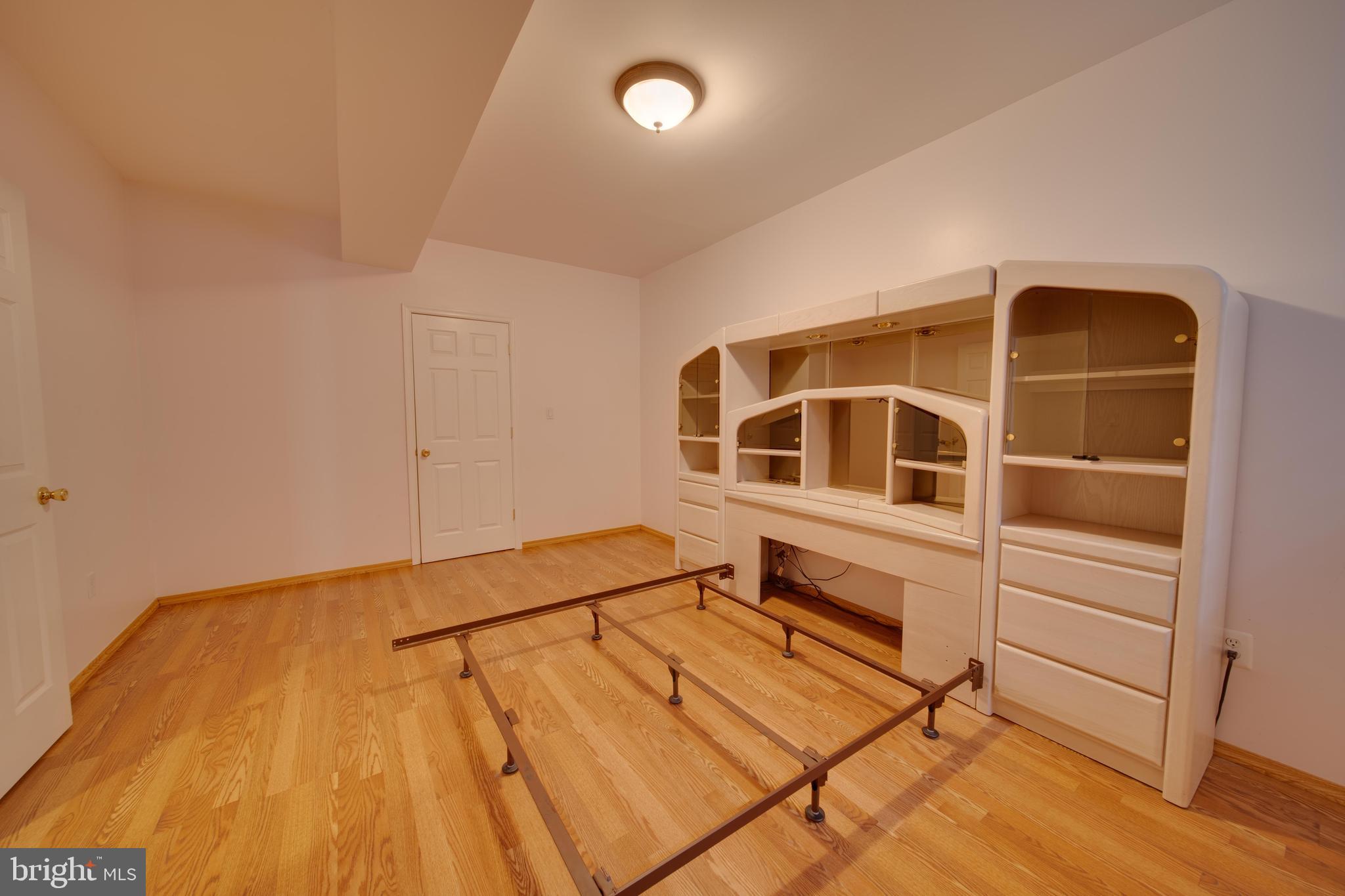 15529 Holly Grove Road Silver Spring, MD 20905 - Photo 41 of 48
