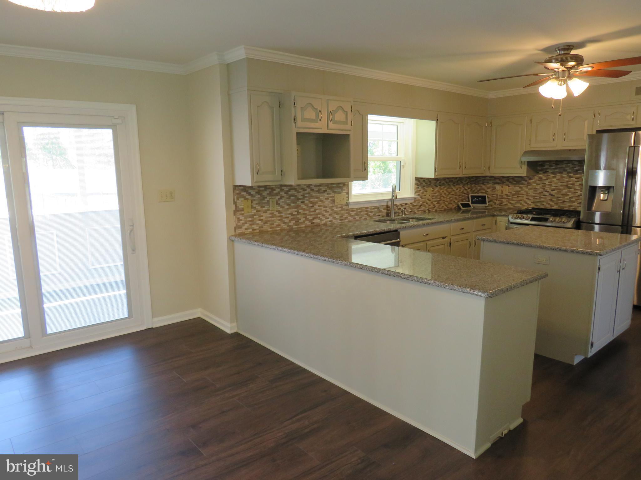 10 Spring Hill Road Perkasie, PA 18944 - Photo 17 of 74 Eat in Kitchen