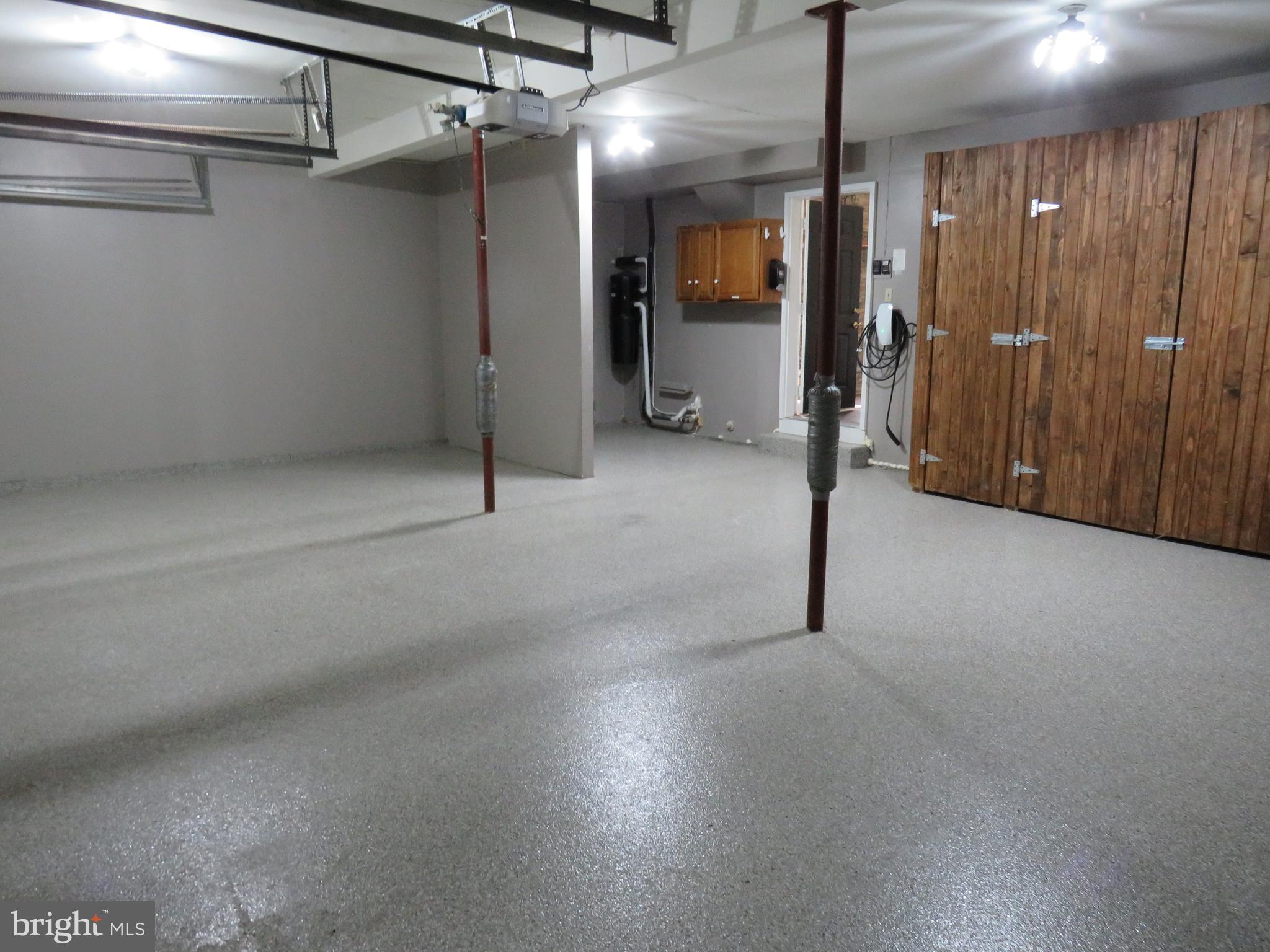 10 Spring Hill Road Perkasie, PA 18944 - Photo 67 of 74 3 car garage section