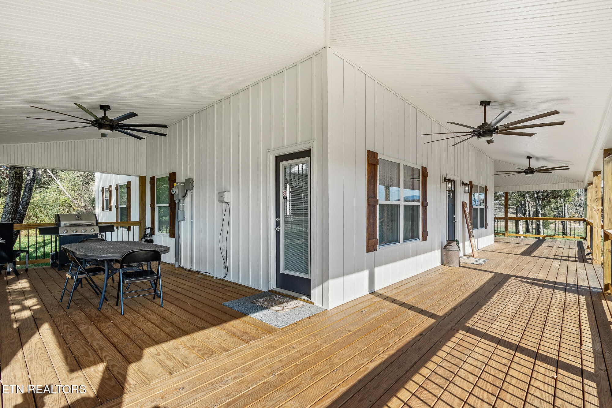 7377 Highway 411 Benton, TN 37307 - Photo 4 of 50