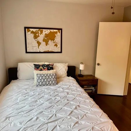 $1,588,000 | 2013 El Vista Court, Glendale, CA 91208