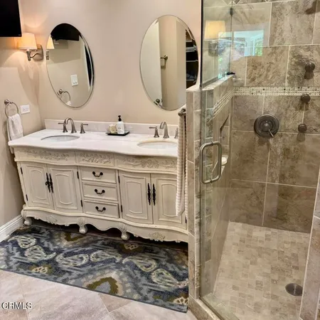 $1,588,000 | 2013 El Vista Court, Glendale, CA 91208