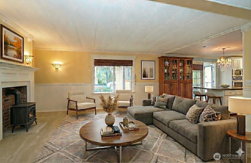 33507 43rd Avenue Southwest Federal Way, WA 98023 - Photo 12 of 40 a living room with furniture and a fireplace