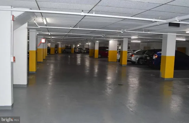 $2,400 | 3310 North Leisure World Boulevard, Unit 621, Silver Spring, MD 20906