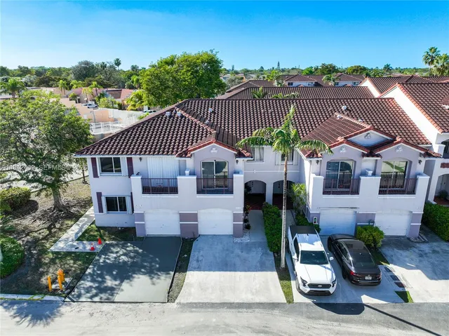 $499,000 | 10210 Southwest 154th Place, Unit 1118, Miami, FL 33196