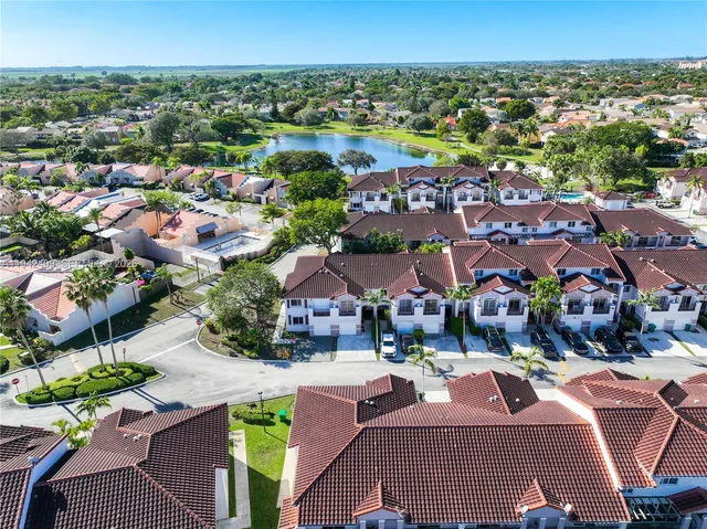 $499,000 | 10210 Southwest 154th Place, Unit 1118, Miami, FL 33196