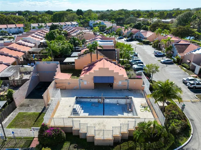 $499,000 | 10210 Southwest 154th Place, Unit 1118, Miami, FL 33196