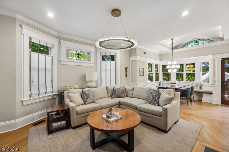 22 Oak Ridge Avenue Summit, NJ 07901 - Photo 19 of 38