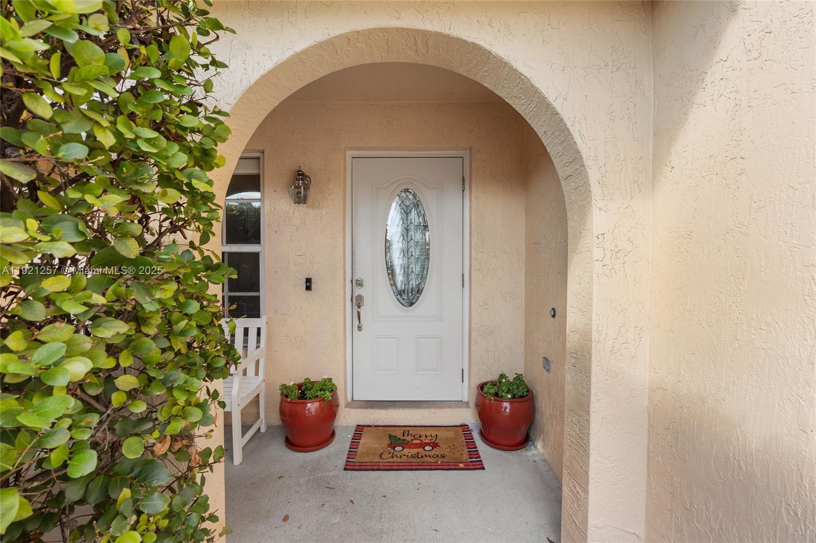 4055 Eastridge Drive Deerfield Beach, FL 33064 - Photo 7 of 56