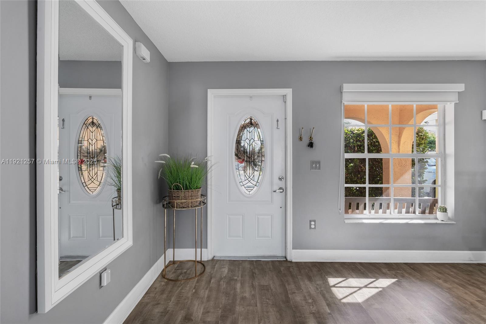 4055 Eastridge Drive Deerfield Beach, FL 33064 - Photo 10 of 56