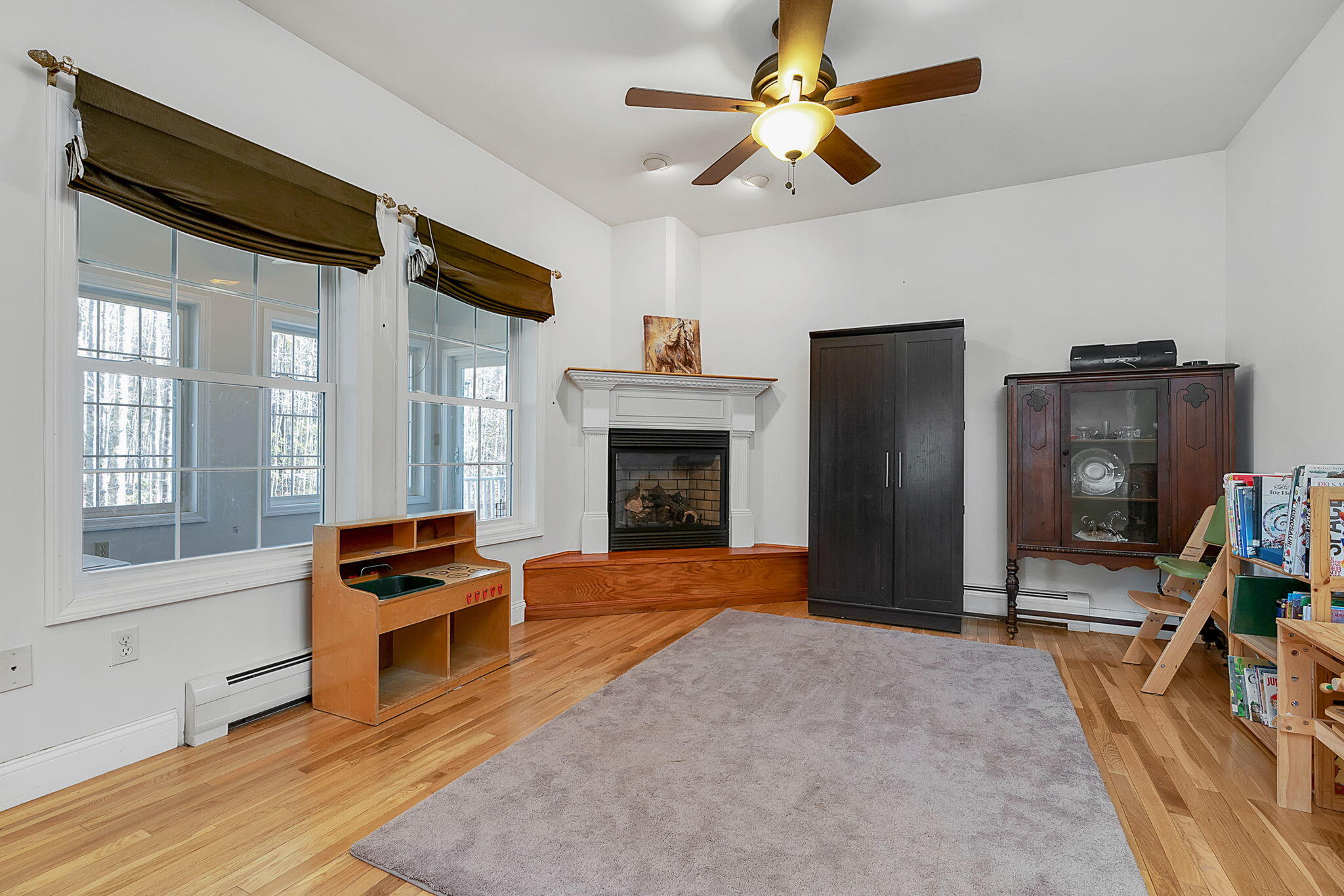 34 Watson Mill Road Saco, ME 04072 - Photo 16 of 51 Enjoy the gas fireplace in sitting area.