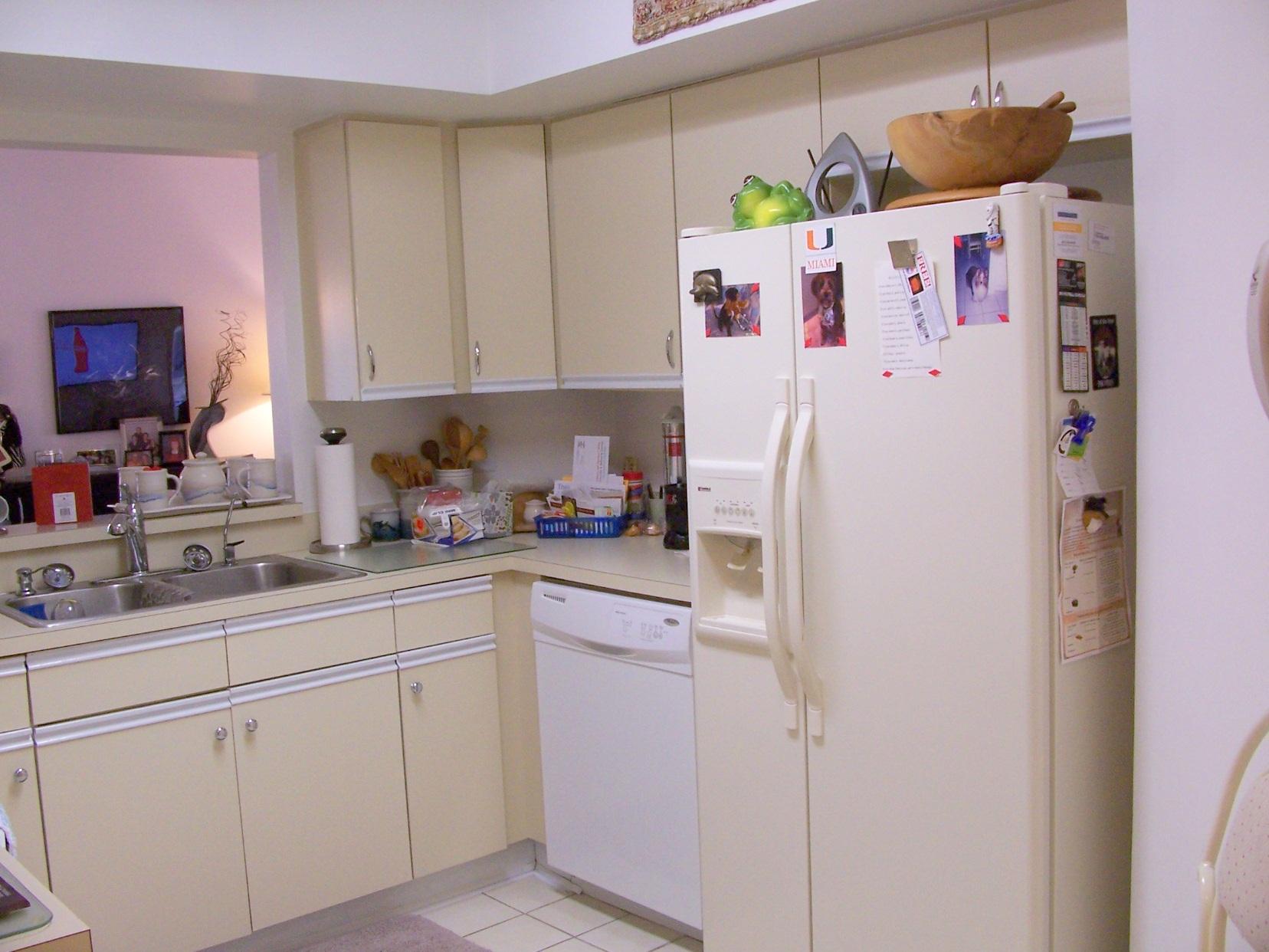 7908 Seville Place, Unit 1701 Boca Raton, FL 33433 - Photo 13 of 23 Kitchen