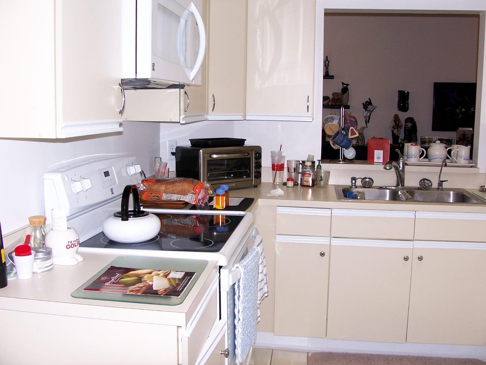 7908 Seville Place, Unit 1701 Boca Raton, FL 33433 - Photo 14 of 23 Kitchen