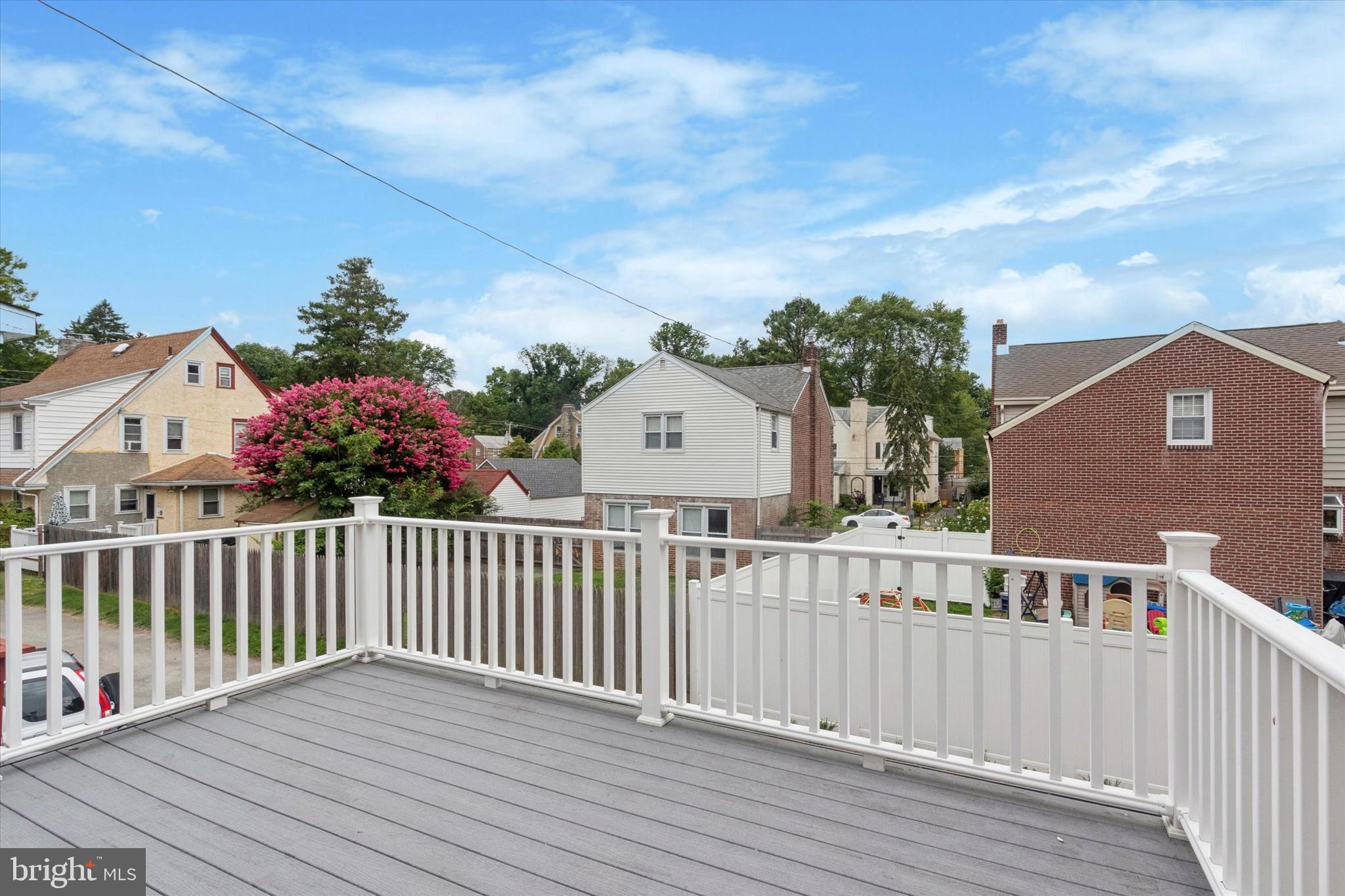 27 Wayne Avenue Springfield, PA 19064 - Photo 24 of 25 Composite Deck