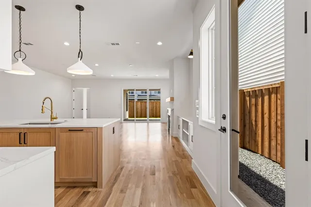 $5,850 | 4604 Hopkins Avenue, Dallas, TX 75209