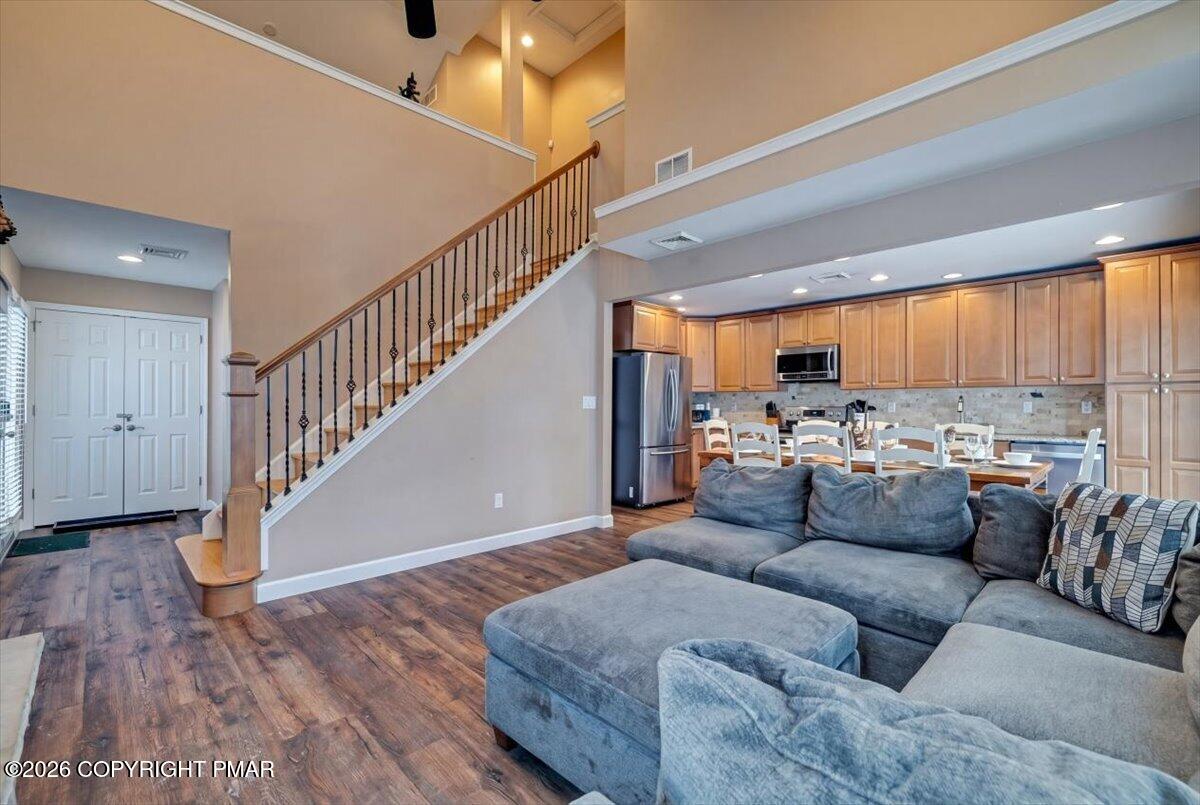 12 Beechwood Road Lake Harmony, PA 18624 - Photo 7 of 44 12 BW Open Foor Plan View