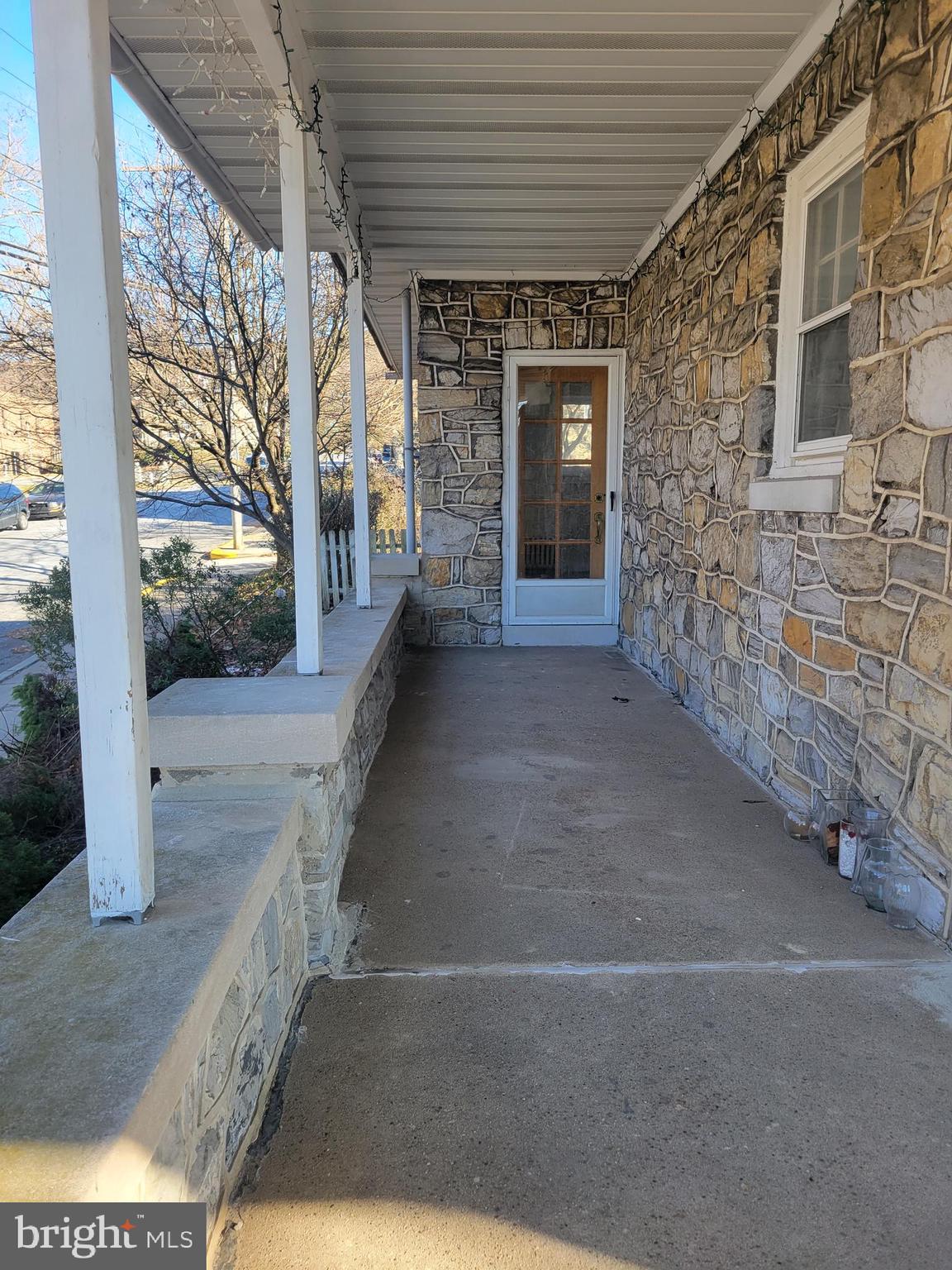 1517 North 13th Street Reading, PA 19604 - Photo 2 of 18 a view of a porch