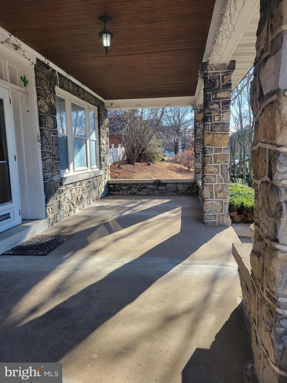 1517 North 13th Street Reading, PA 19604 - Photo 3 of 18