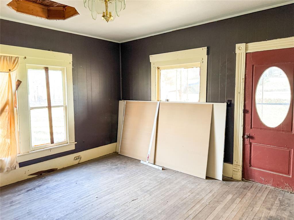 306 West 3rd Street Cisco, TX 76437 - Photo 11 of 35