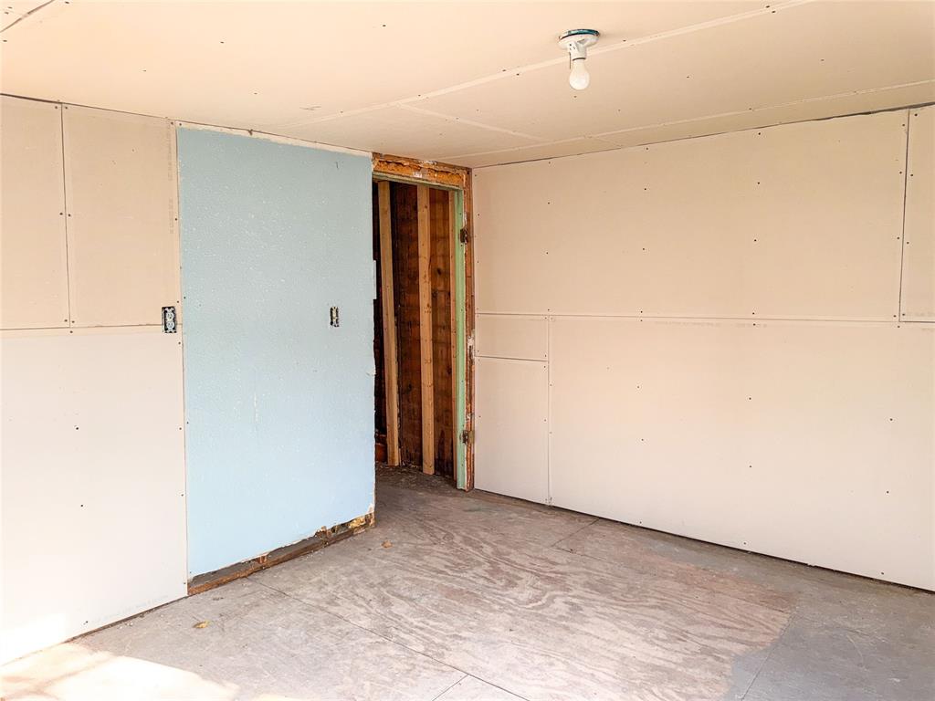 306 West 3rd Street Cisco, TX 76437 - Photo 25 of 35