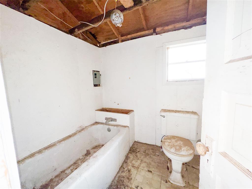 306 West 3rd Street Cisco, TX 76437 - Photo 31 of 35