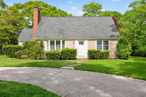 $835,000 | 16 Maple Road, Centerville, MA 02632