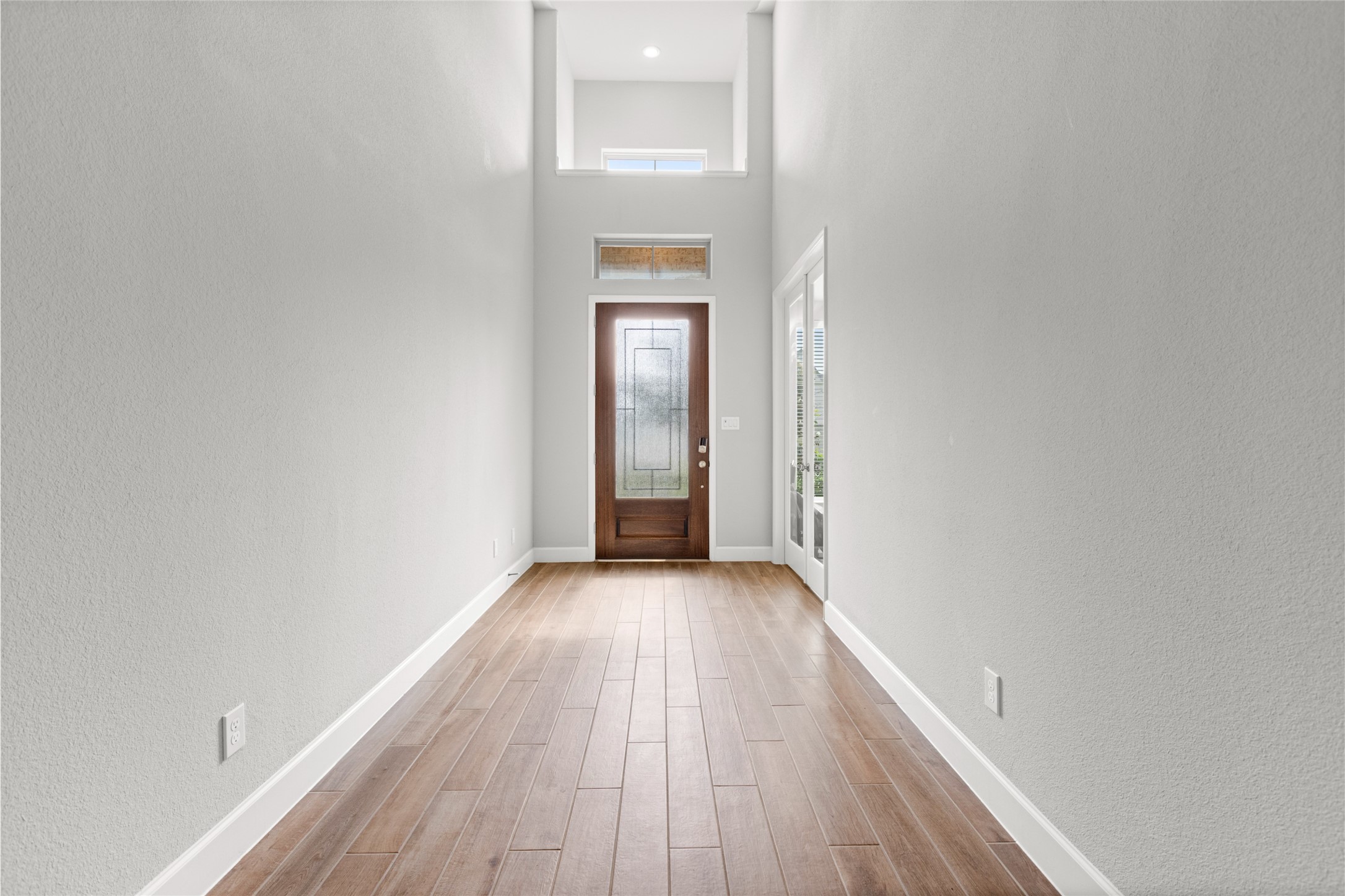 4210 Ana Ridge Lane Fulshear, TX 77441 - Photo 42 of 50 Foyer