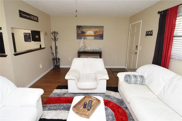 $2,000 | 12760 Indian Rocks Road, Unit 1030 (FURNISHED), Largo, FL 33774