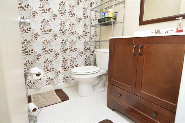 $2,000 | 12760 Indian Rocks Road, Unit 1030 (FURNISHED), Largo, FL 33774