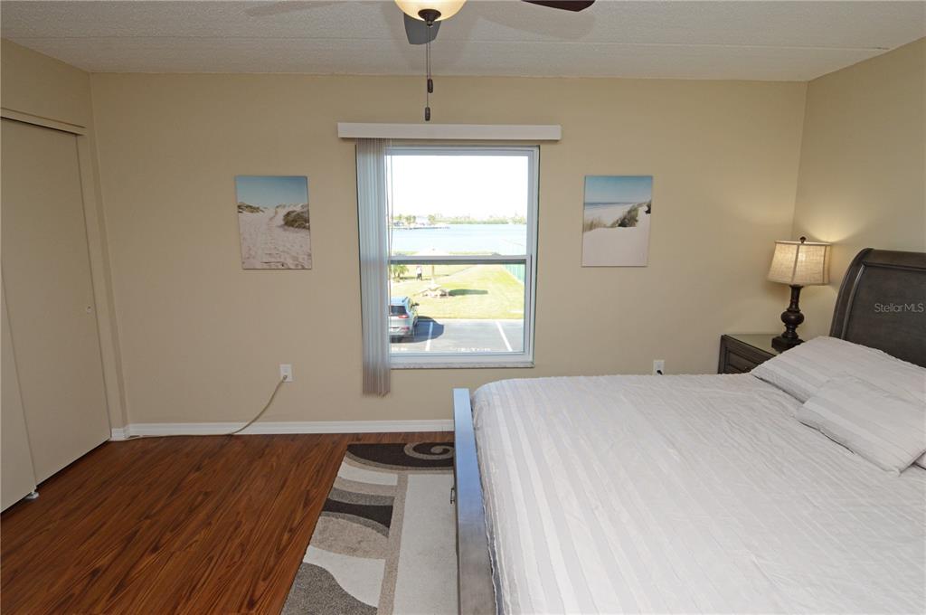 12760 Indian Rocks Road, Unit 1030 (FURNISHED) Largo, FL 33774 - Photo 29 of 82