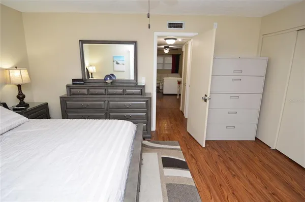 $2,000 | 12760 Indian Rocks Road, Unit 1030 (FURNISHED), Largo, FL 33774