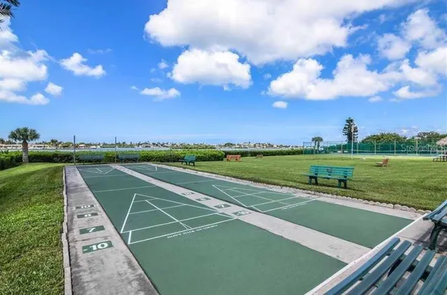 $2,000 | 12760 Indian Rocks Road, Unit 1030 (FURNISHED), Largo, FL 33774