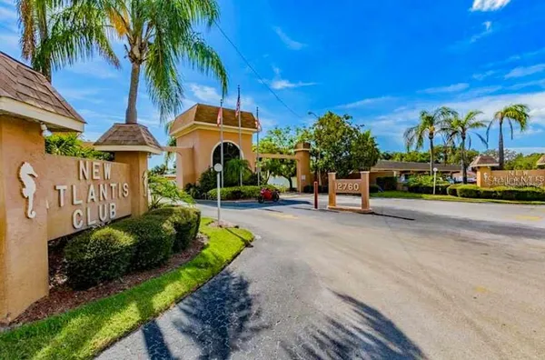 $2,000 | 12760 Indian Rocks Road, Unit 1030 (FURNISHED), Largo, FL 33774