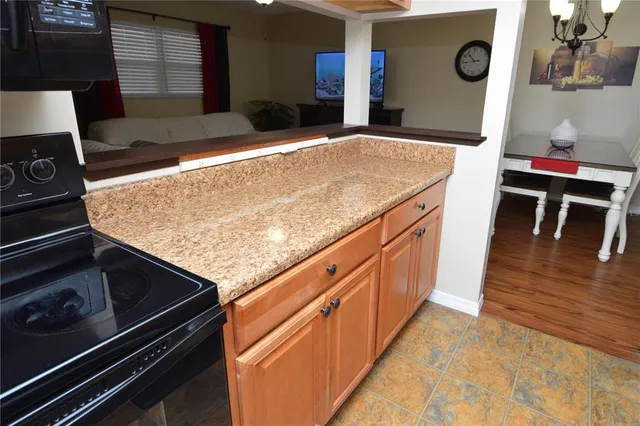 $2,000 | 12760 Indian Rocks Road, Unit 1030 (FURNISHED), Largo, FL 33774