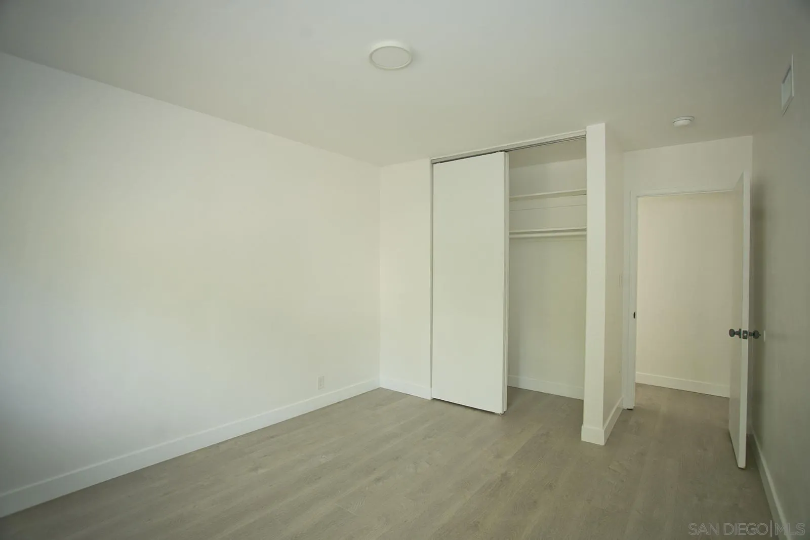 10151 Sierra Madre Road Spring Valley, CA 91977 - Photo 11 of 25 Gallery Image 11