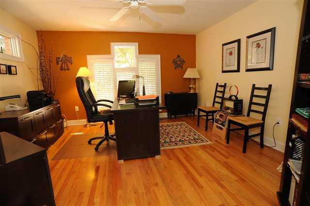 202 Harbor View Lane Seneca, SC 29672 - Photo 14 of 25 Gallery Image 14