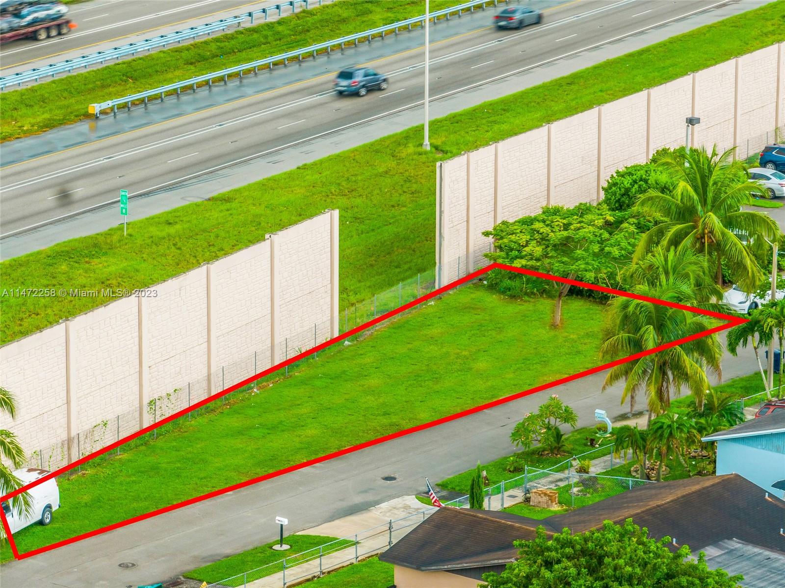 256 Sw Street Homestead, FL 33032 - Photo 11 of 12