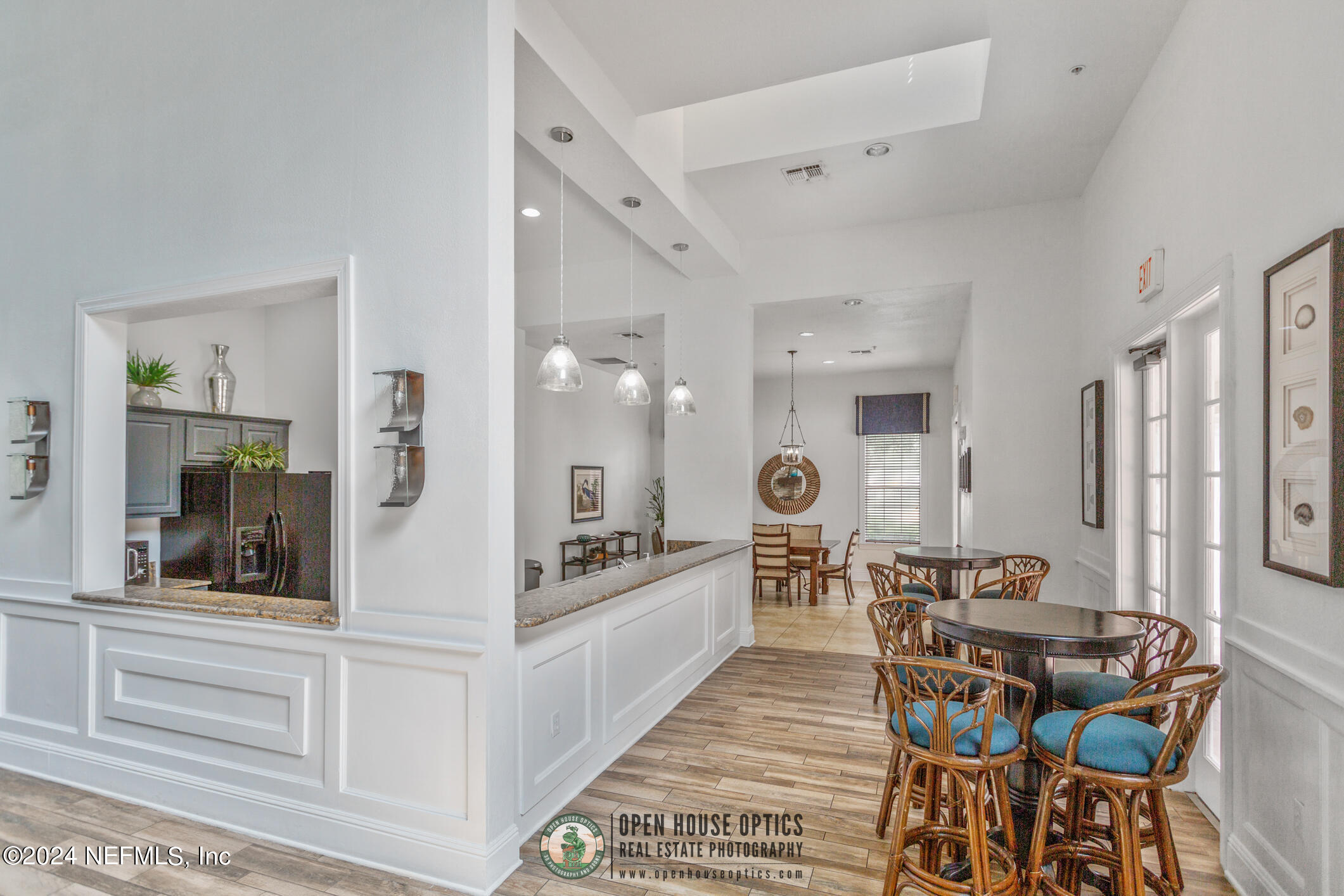 8550 Touchton Road, Unit 927 Jacksonville, FL 32216 - Photo 41 of 59 a living room with furniture a rug and white walls