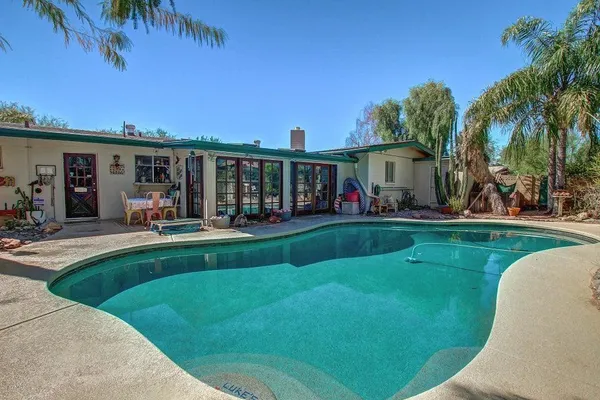 $4,400 | 2218 East Cactus Wren Drive, Phoenix, AZ 85020