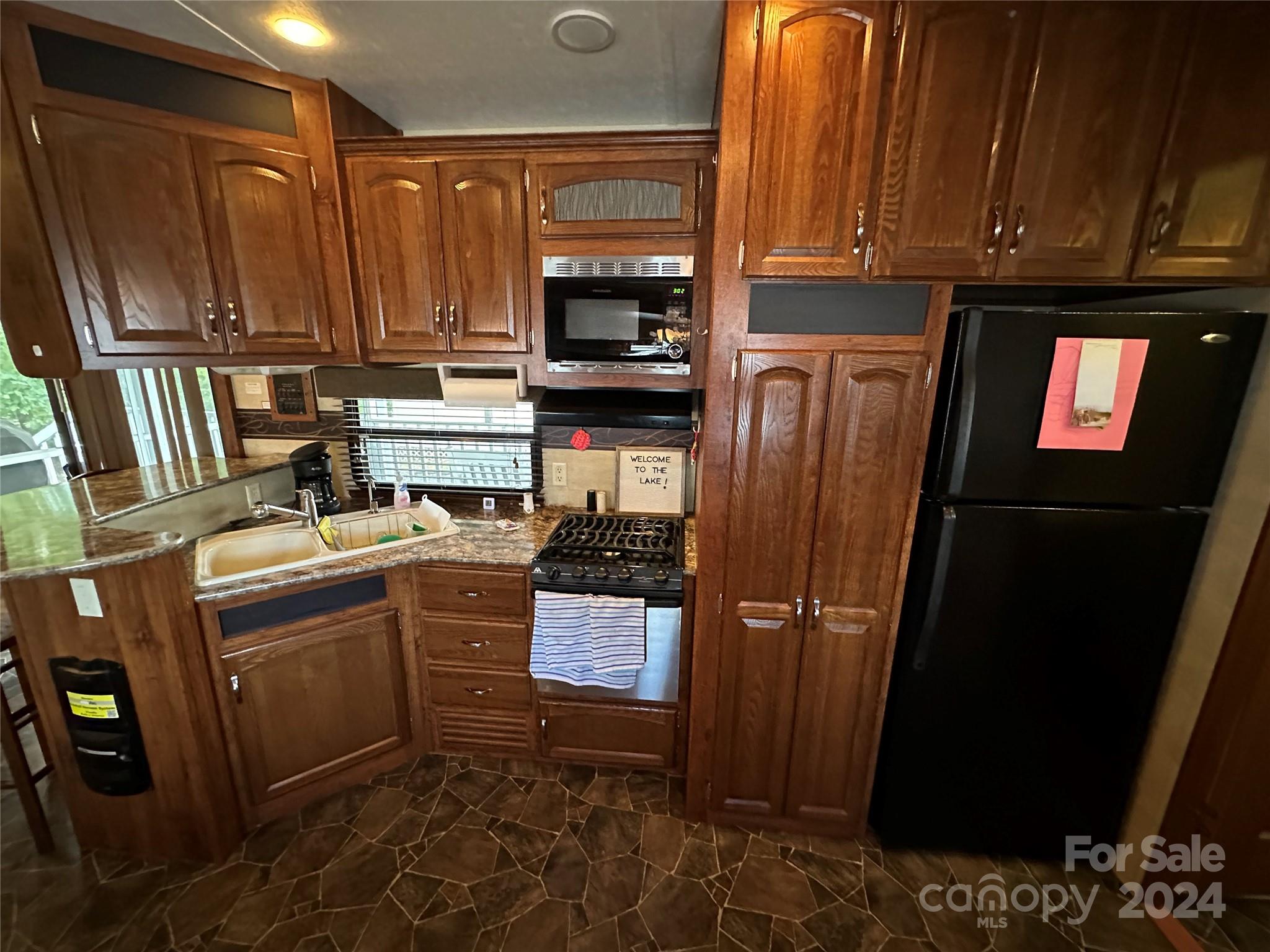 113 Hummingbird Circle New London, NC 28127 - Photo 10 of 47