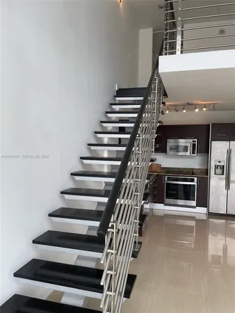 $2,800 | 41 Southeast 5th Street, Unit 1614, Miami, FL 33131