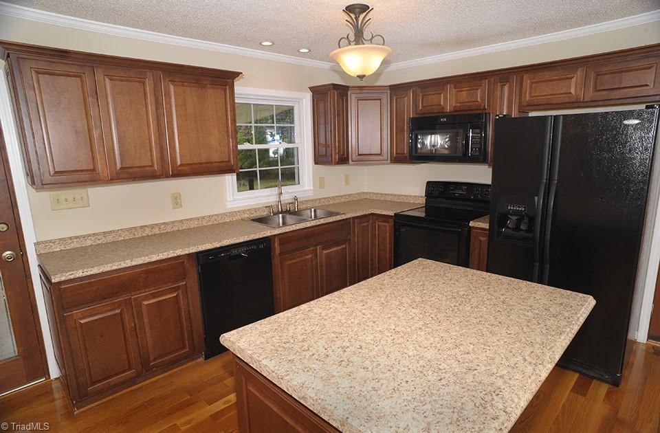 2165 Hedrick Mill Road Lexington, NC 27292 - Photo 9 of 24 Gallery Image 9