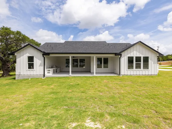 $740,000 | 811 County Road 200, Burnet, TX 78611